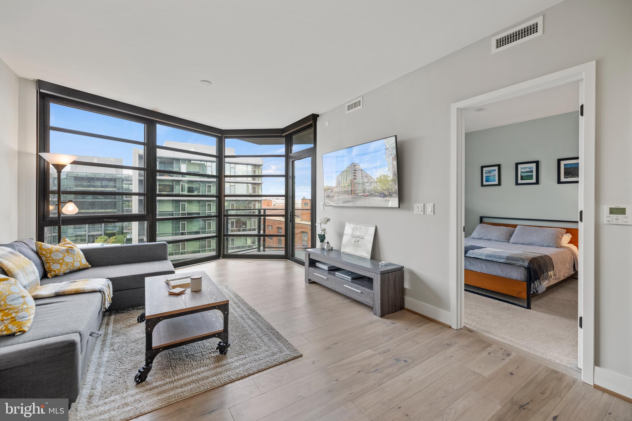 1300 4th Street Southeast, Unit 813 Washington, DC 20003 - Photo 4 of 32