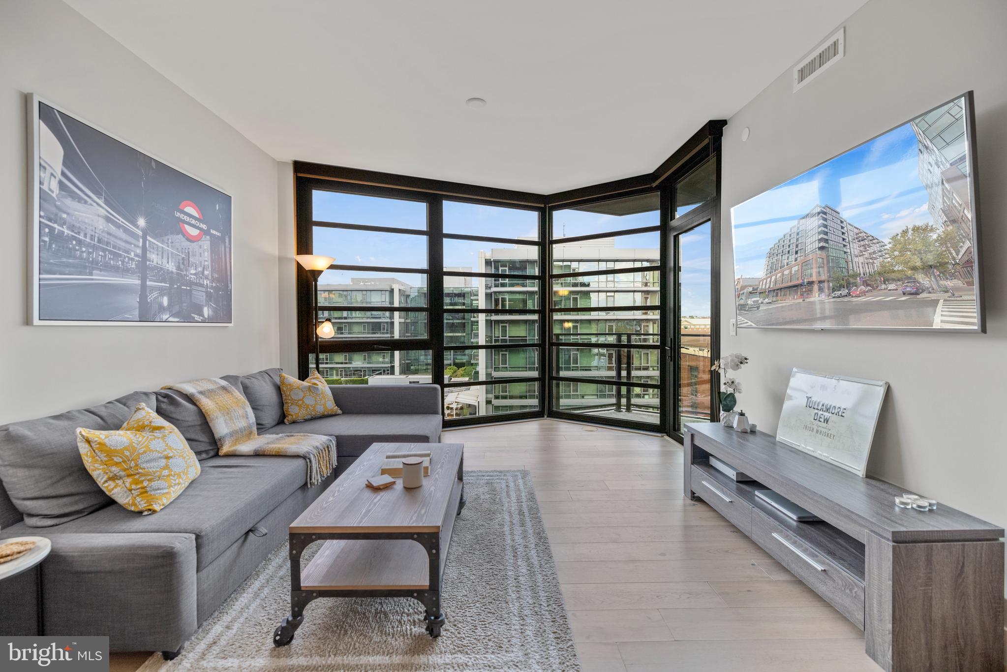 1300 4th Street Southeast, Unit 813 Washington, DC 20003 - Photo 5 of 32