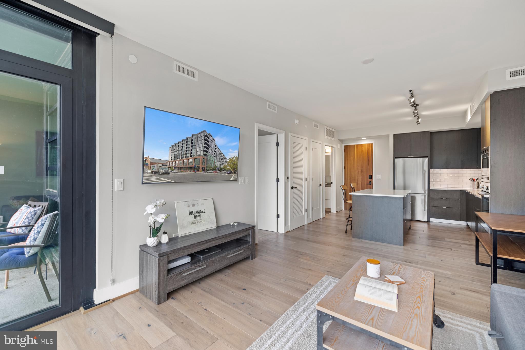 1300 4th Street Southeast, Unit 813 Washington, DC 20003 - Photo 7 of 32