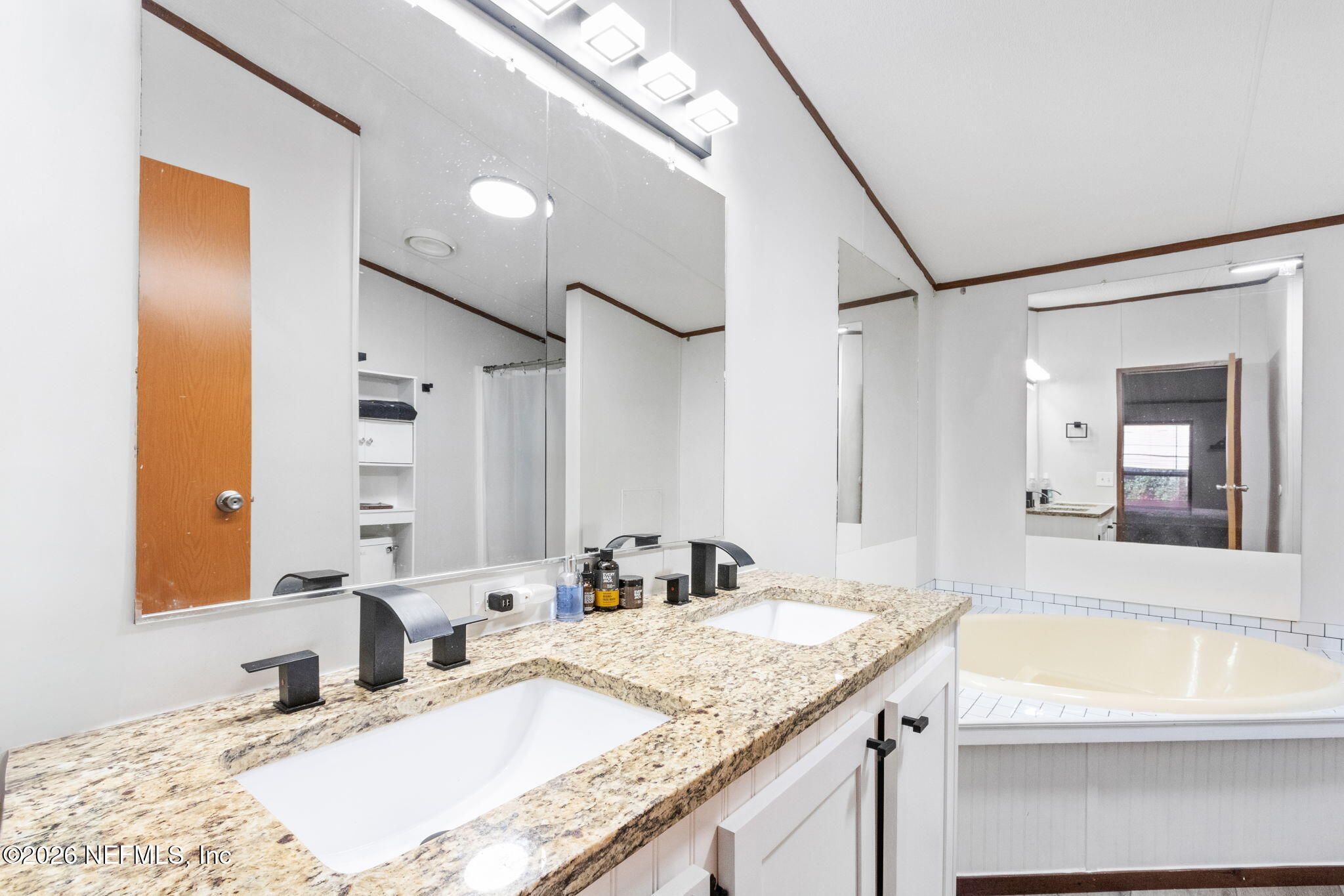 6830 Deer Springs Road Keystone Heights, FL 32656 - Photo 20 of 34 19-web-or-mls-29_6830 Deer Springs Rd