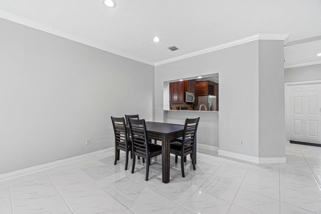 6366 Longboat Lane West, Unit 105 Boca Raton, FL 33433 - Photo 15 of 31 015-6366LongboatLaneWest-BocaRaton-FL-33