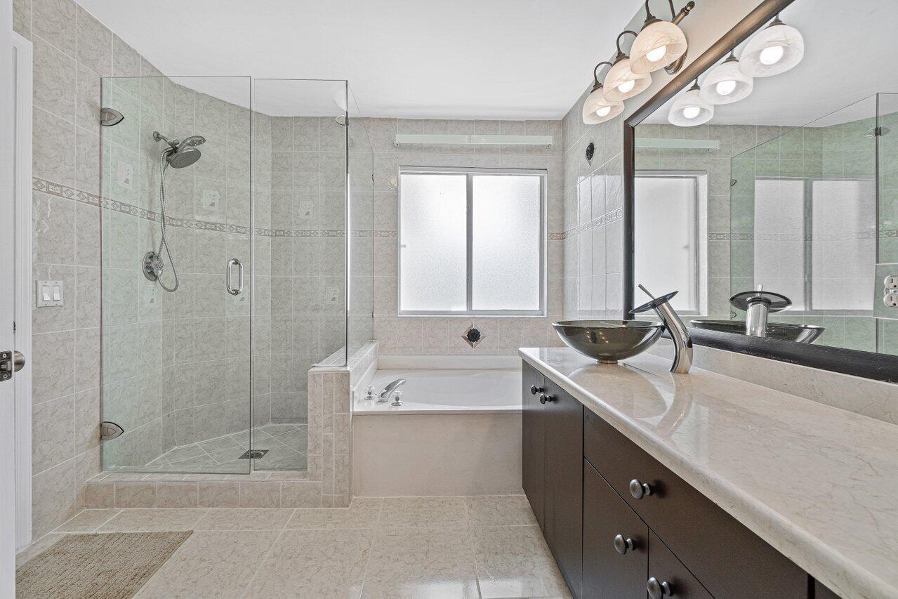 6366 Longboat Lane West, Unit 105 Boca Raton, FL 33433 - Photo 21 of 31 021-6366LongboatLaneWest-BocaRaton-FL-33