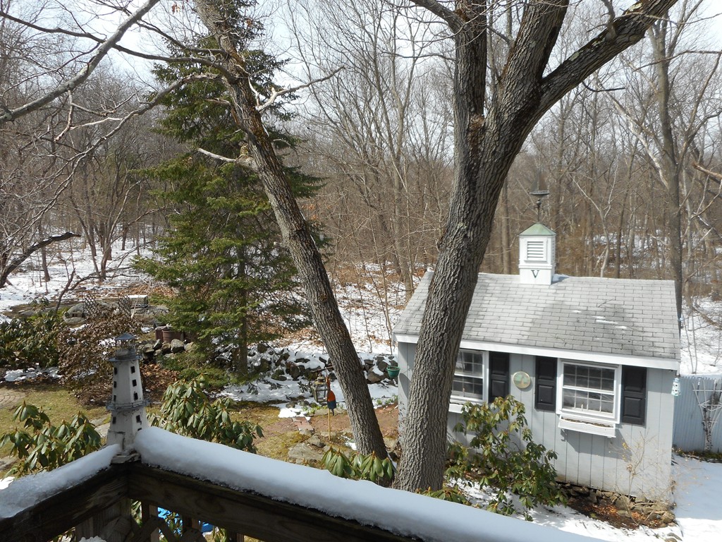 8 Walcott Road Beverly, MA 01915 - Photo 23 of 24 Gallery Image 23