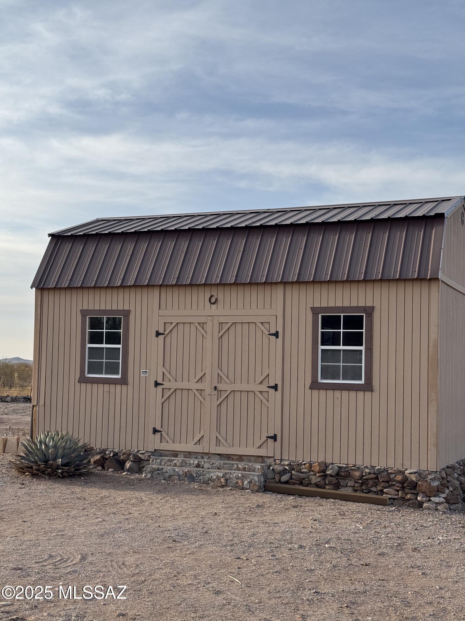 8128 South Fuller Road Tucson, AZ 85735 - Photo 4 of 26 Gallery Image 4