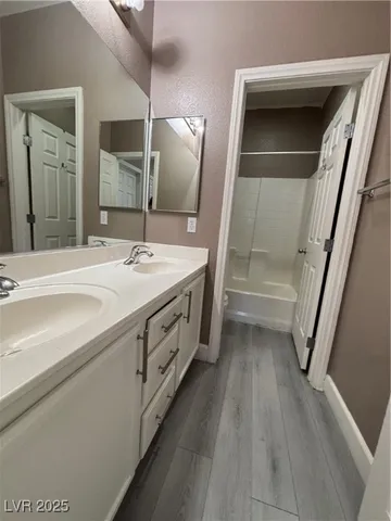 $529,999 | 4906 Quartz Crest Street, North Las Vegas, NV 89081