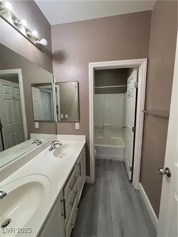 $529,999 | 4906 Quartz Crest Street, North Las Vegas, NV 89081