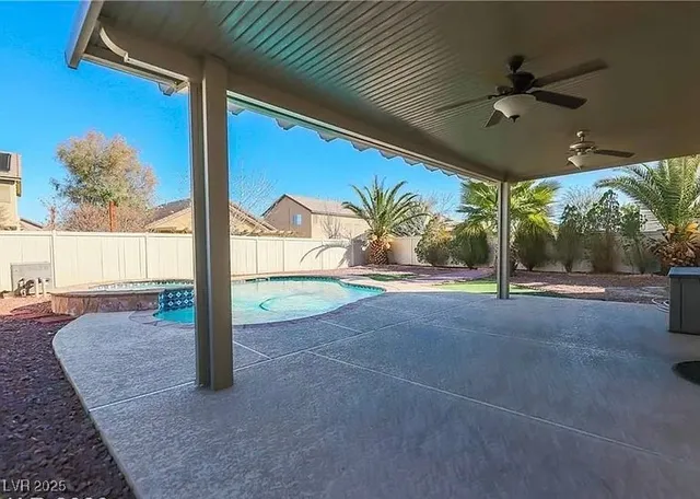 $529,999 | 4906 Quartz Crest Street, North Las Vegas, NV 89081