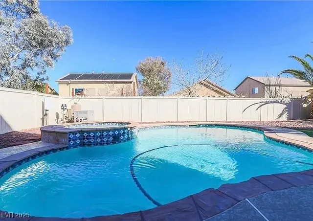 $529,999 | 4906 Quartz Crest Street, North Las Vegas, NV 89081