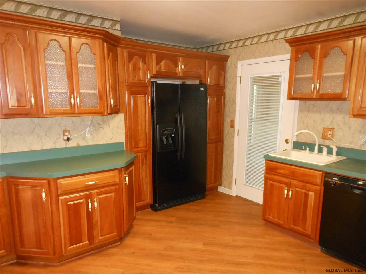 55 Lansing Road North Schenectady, NY 12304 - Photo 3 of 12 Photo 3