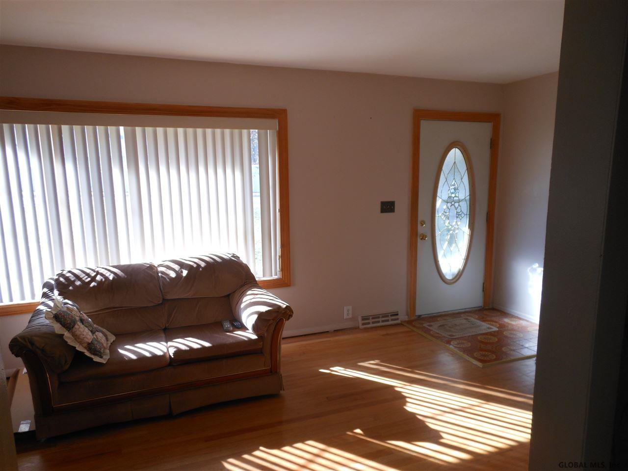 55 Lansing Road North Schenectady, NY 12304 - Photo 5 of 12 Photo 5