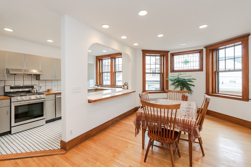 2 Newport Road, Unit 5 Cambridge, MA 02140 - Photo 7 of 13