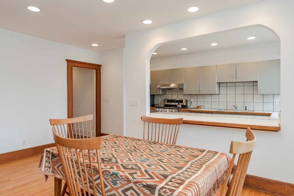 2 Newport Road, Unit 5 Cambridge, MA 02140 - Photo 9 of 13