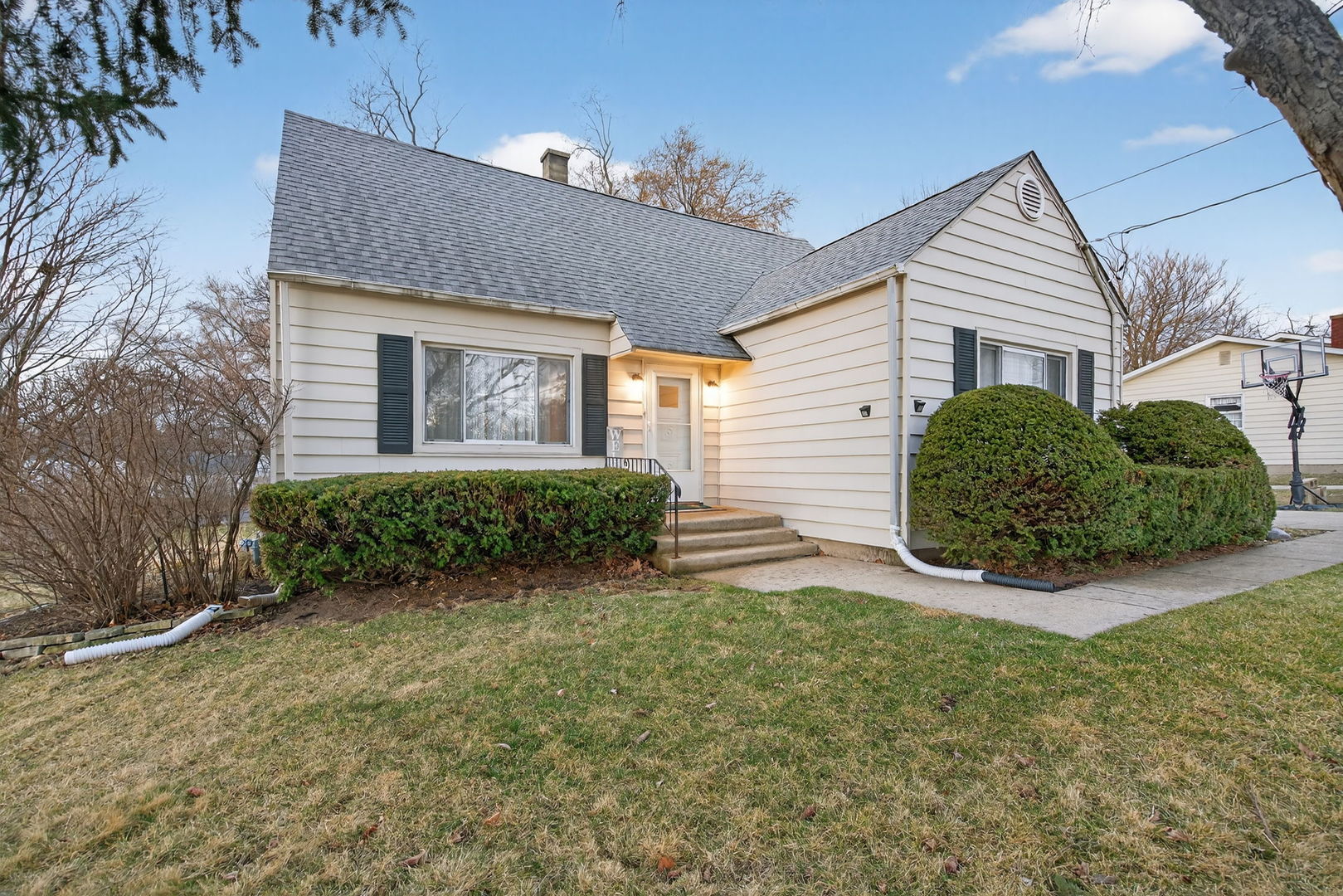 1111 North Cedar Road New Lenox, IL 60451 - Photo 1 of 32