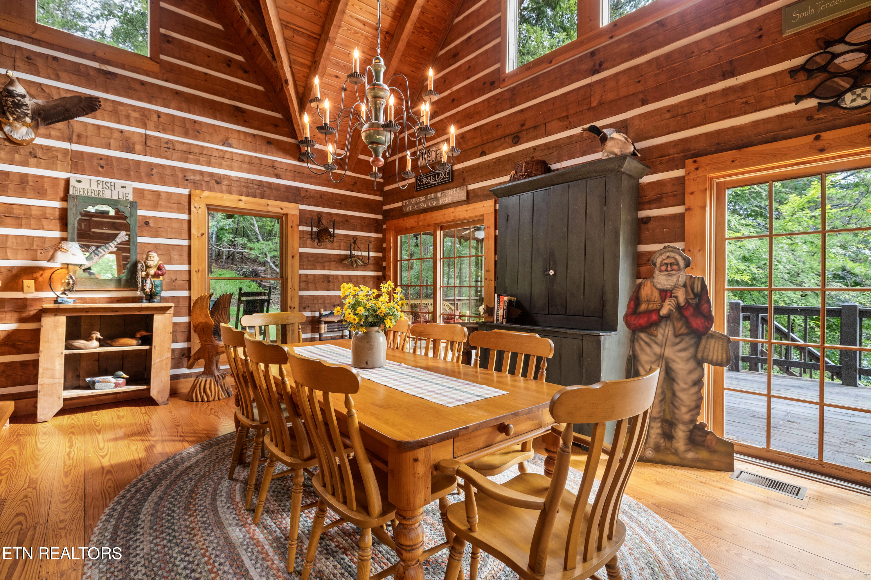 190 Ridgeview Circle Sharps Chapel, TN 37866 - Photo 21 of 58 Dining room