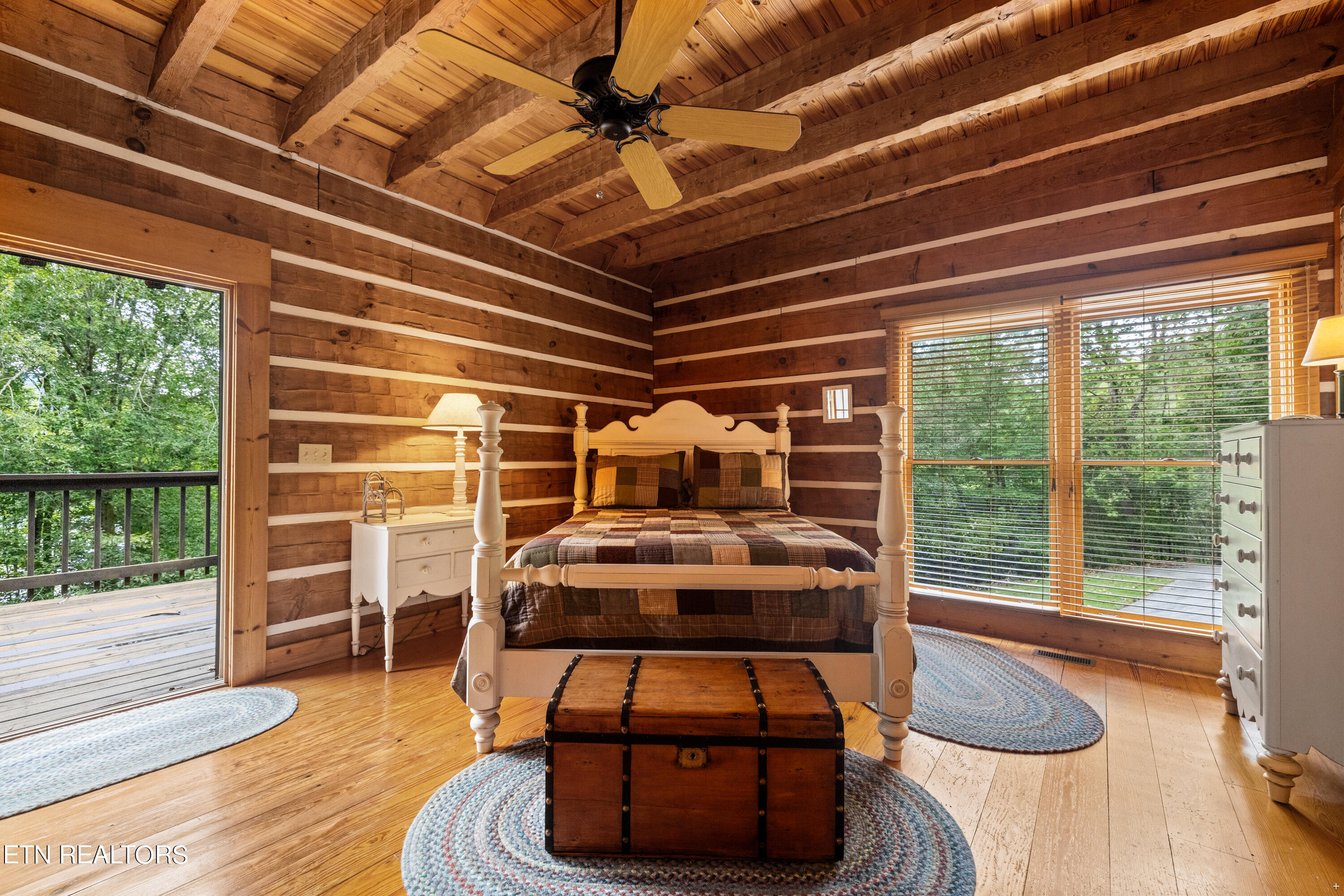 190 Ridgeview Circle Sharps Chapel, TN 37866 - Photo 25 of 58 Primary bedroom with lake views