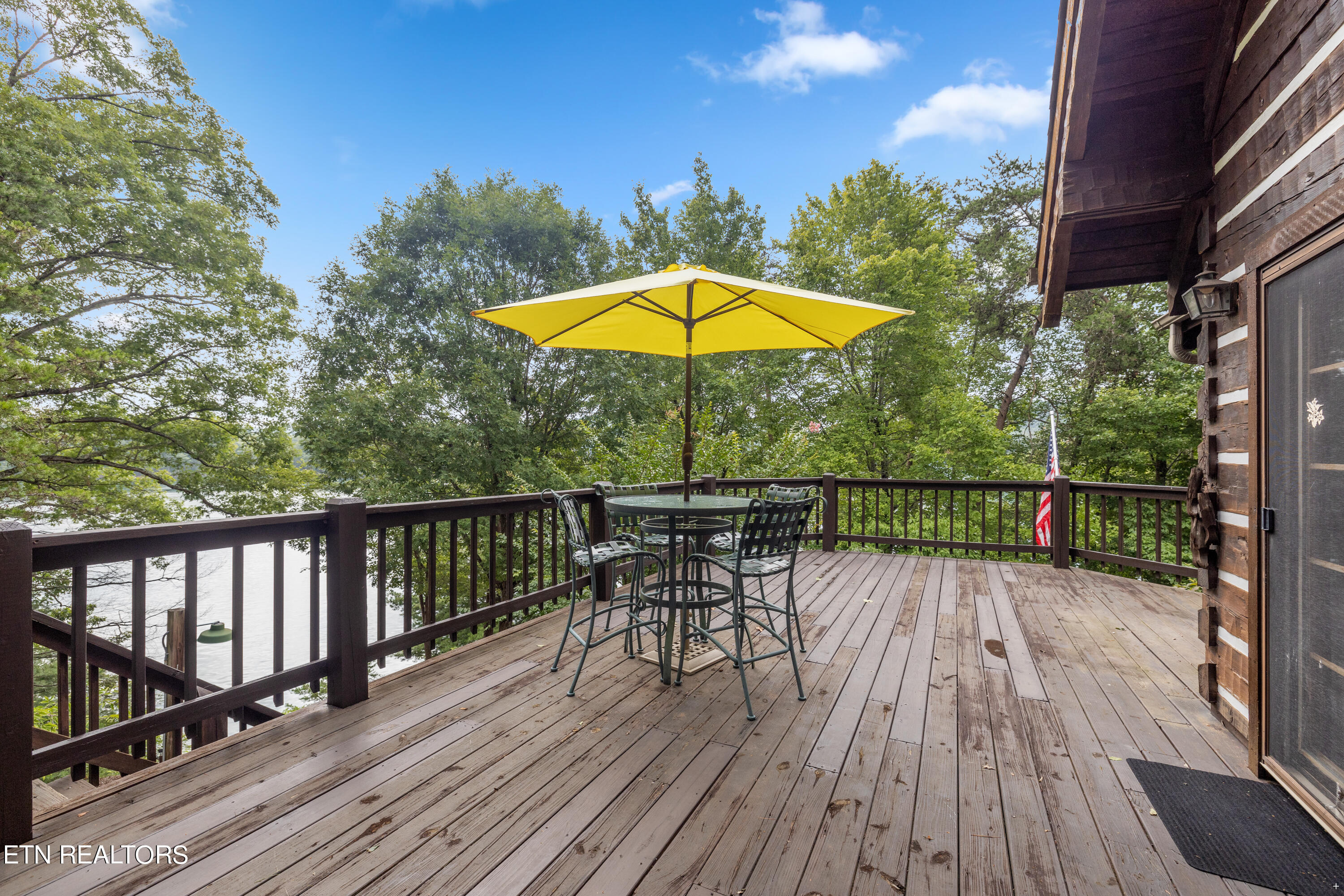 190 Ridgeview Circle Sharps Chapel, TN 37866 - Photo 8 of 58 Deck off living area