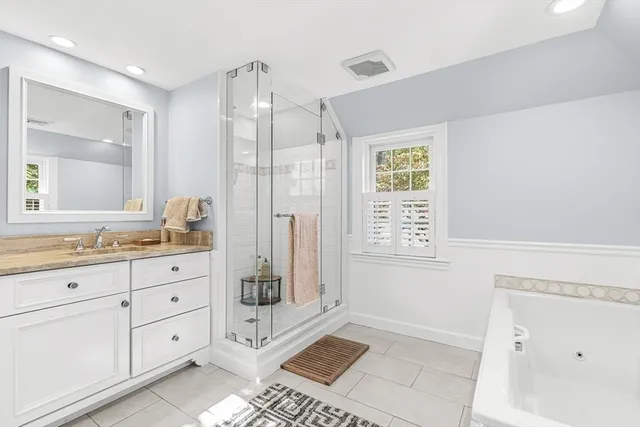 $1,550,000 | 2 Phillips Pond Road, Unit 2, Natick, MA 01760