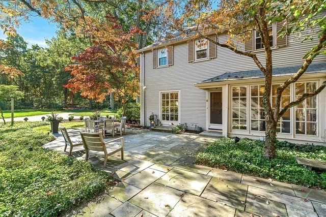 $1,550,000 | 2 Phillips Pond Road, Unit 2, Natick, MA 01760