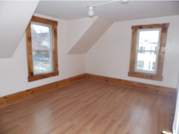 172 Spruce Street, Unit 3 Manchester, NH 03103 - Photo 11 of 11