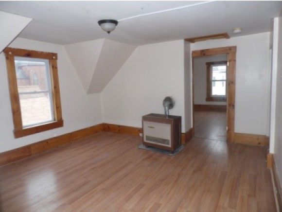 172 Spruce Street, Unit 3 Manchester, NH 03103 - Photo 6 of 11