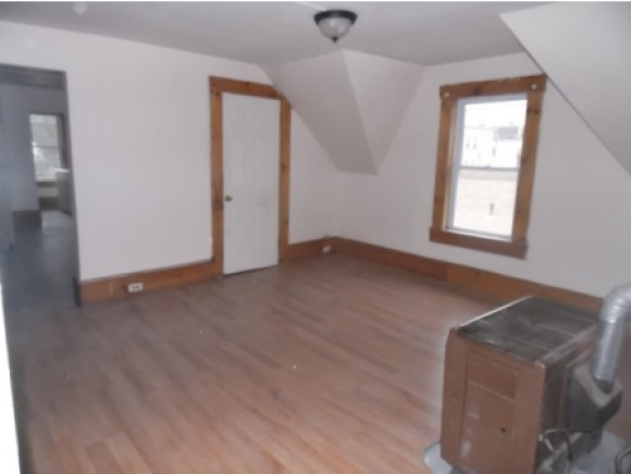 172 Spruce Street, Unit 3 Manchester, NH 03103 - Photo 7 of 11