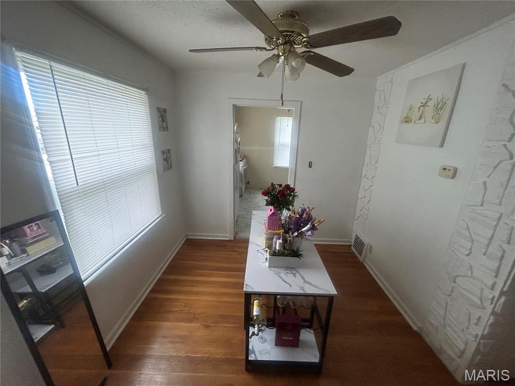 4508 Edmundson Road St. Louis, MO 63134 - Photo 6 of 30 Gallery Image 6