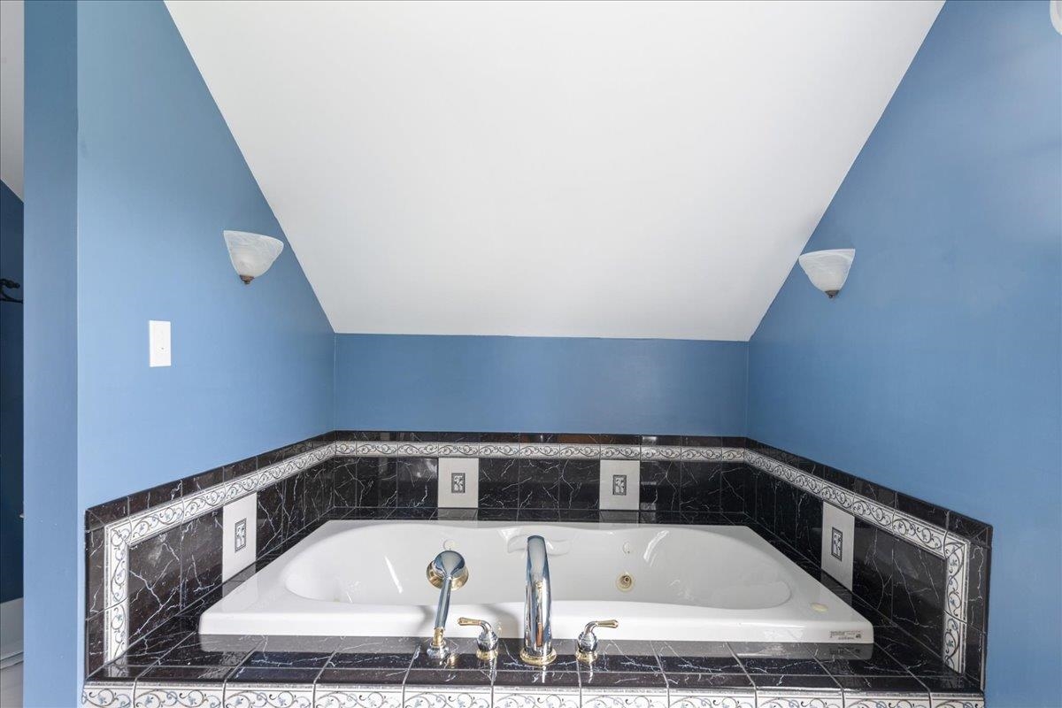 34 Goldsbury Woods Road Barre Town, VT 05641 - Photo 27 of 46