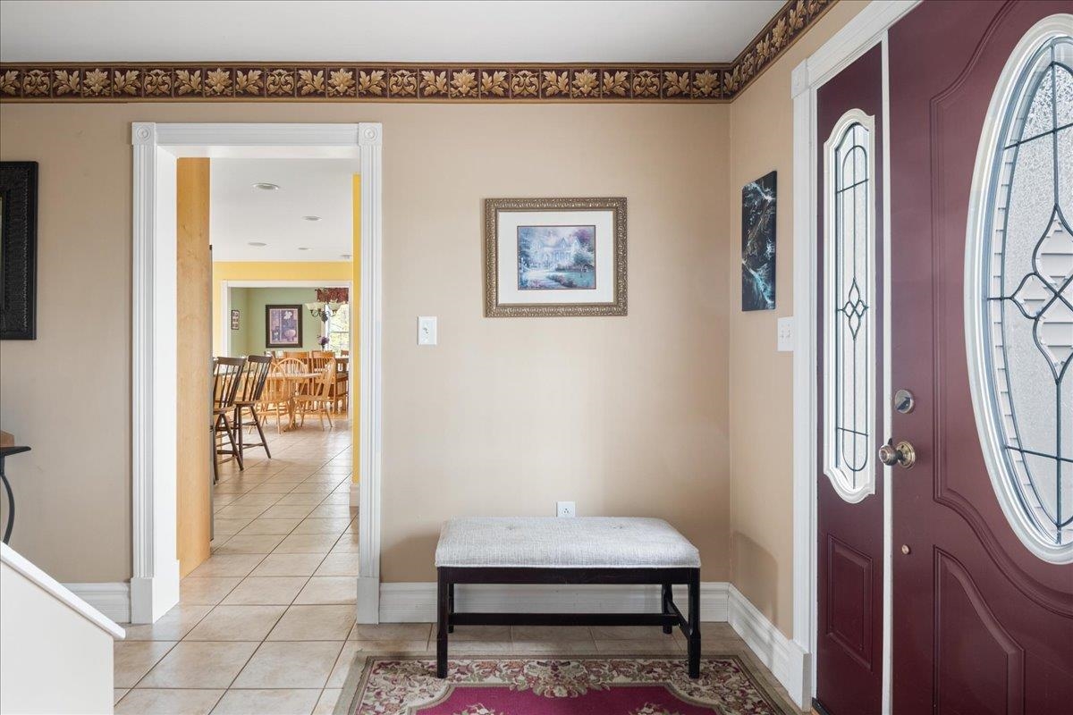 34 Goldsbury Woods Road Barre Town, VT 05641 - Photo 4 of 46