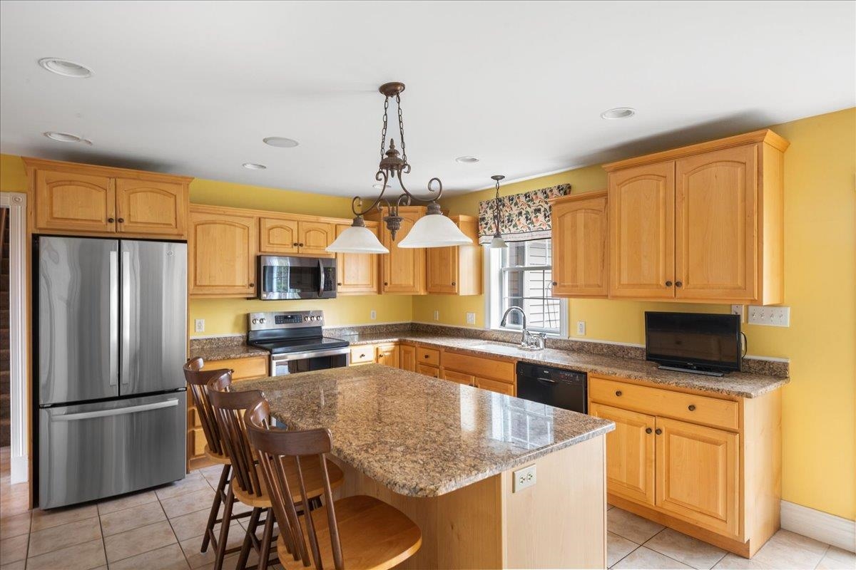 34 Goldsbury Woods Road Barre Town, VT 05641 - Photo 8 of 46