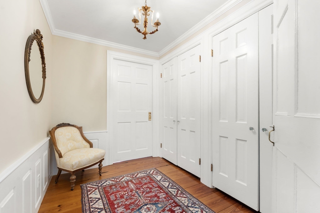 221 Boston Post Road Wayland, MA 01778 - Photo 15 of 37