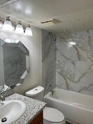 $150,000 | 10555 Turtlewood Court, Unit 2111, Houston, TX 77072