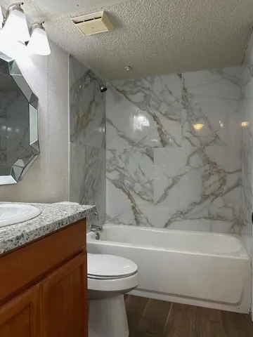 $150,000 | 10555 Turtlewood Court, Unit 2111, Houston, TX 77072