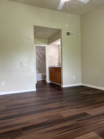 $150,000 | 10555 Turtlewood Court, Unit 2111, Houston, TX 77072