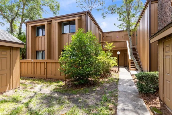 $229,900 | 267 Crown Oaks Way, Unit 267, Longwood, FL 32779