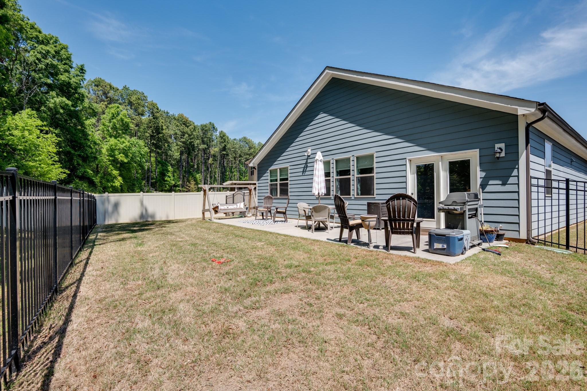 1825 Shelbourne Way Fort Mill, SC 29707 - Photo 26 of 31