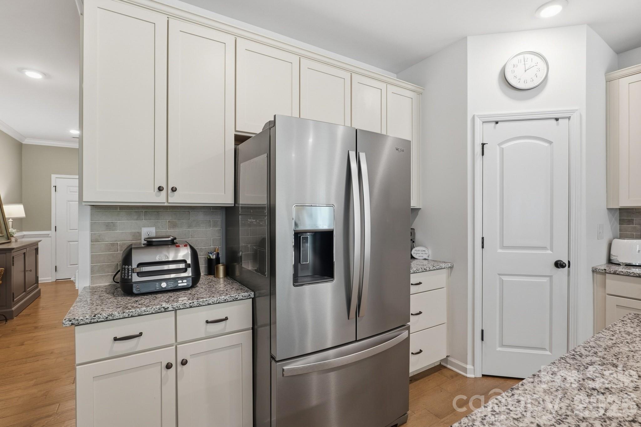 1825 Shelbourne Way Fort Mill, SC 29707 - Photo 10 of 31