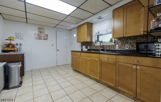 $420,000 | 622 Tremont Avenue, Orange, NJ 07050