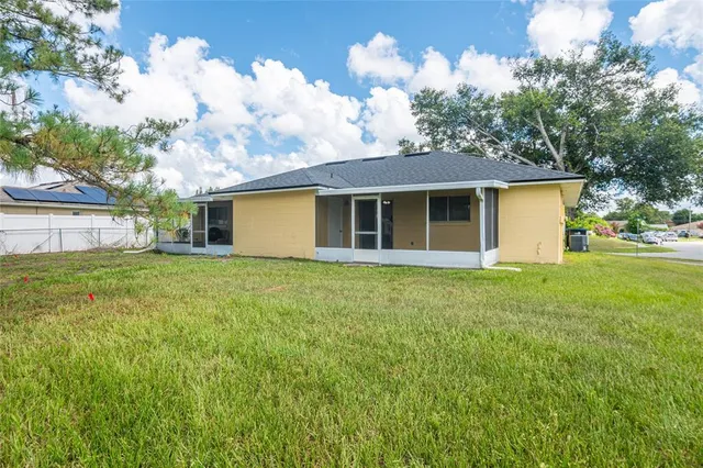 $2,199 | 5846 Willow Leaf Court, Orlando, FL 32807