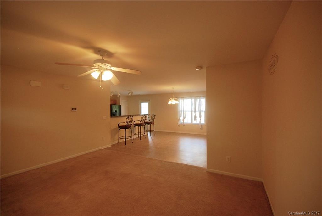 6305 Sullins Road Charlotte, NC 28214 - Photo 4 of 11