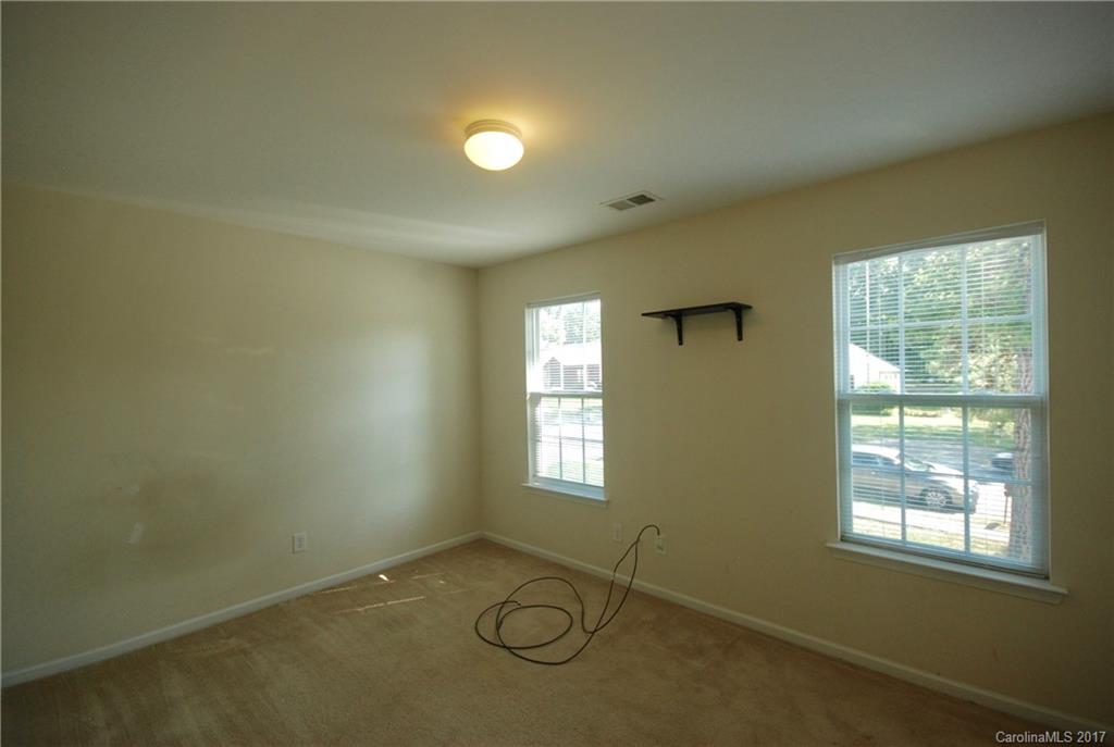 6305 Sullins Road Charlotte, NC 28214 - Photo 10 of 11