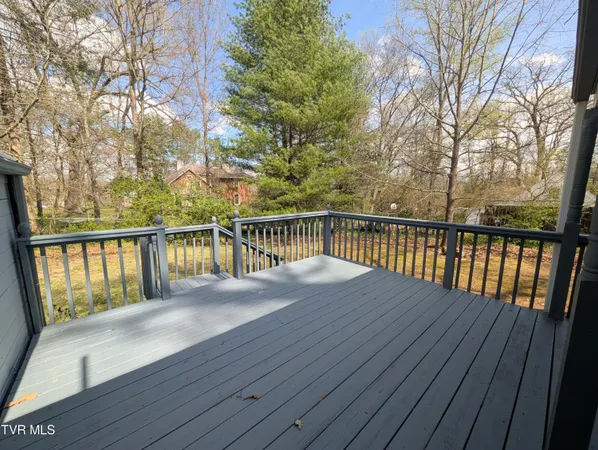 $299,500 | 1027 Columbia Road, Bristol, TN 37620