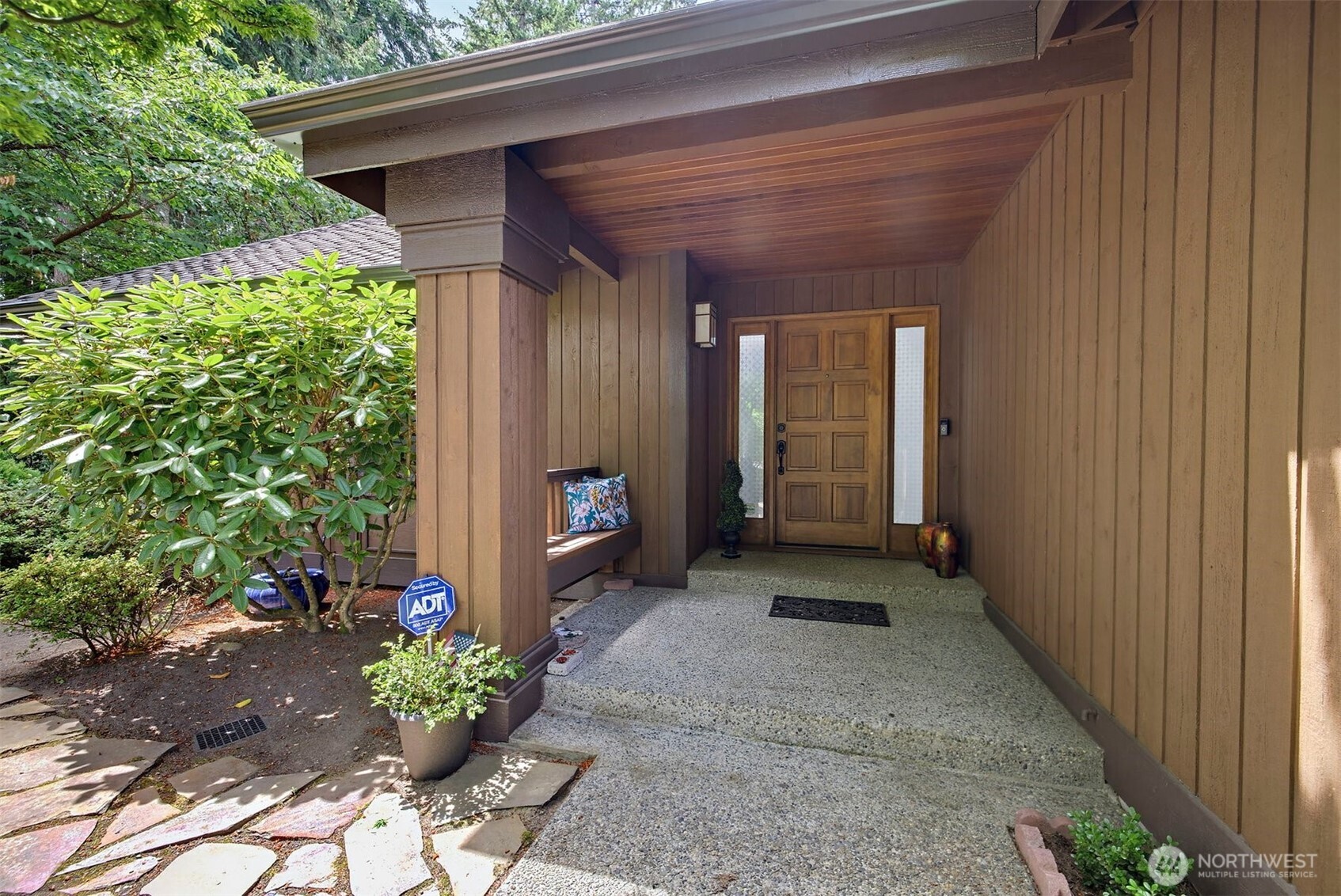 16653 157th Avenue Southeast Renton, WA 98058 - Photo 3 of 38