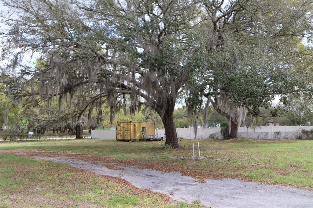 11234 Southeast 121st Lane Road Belleview, FL 34420 - Photo 14 of 23