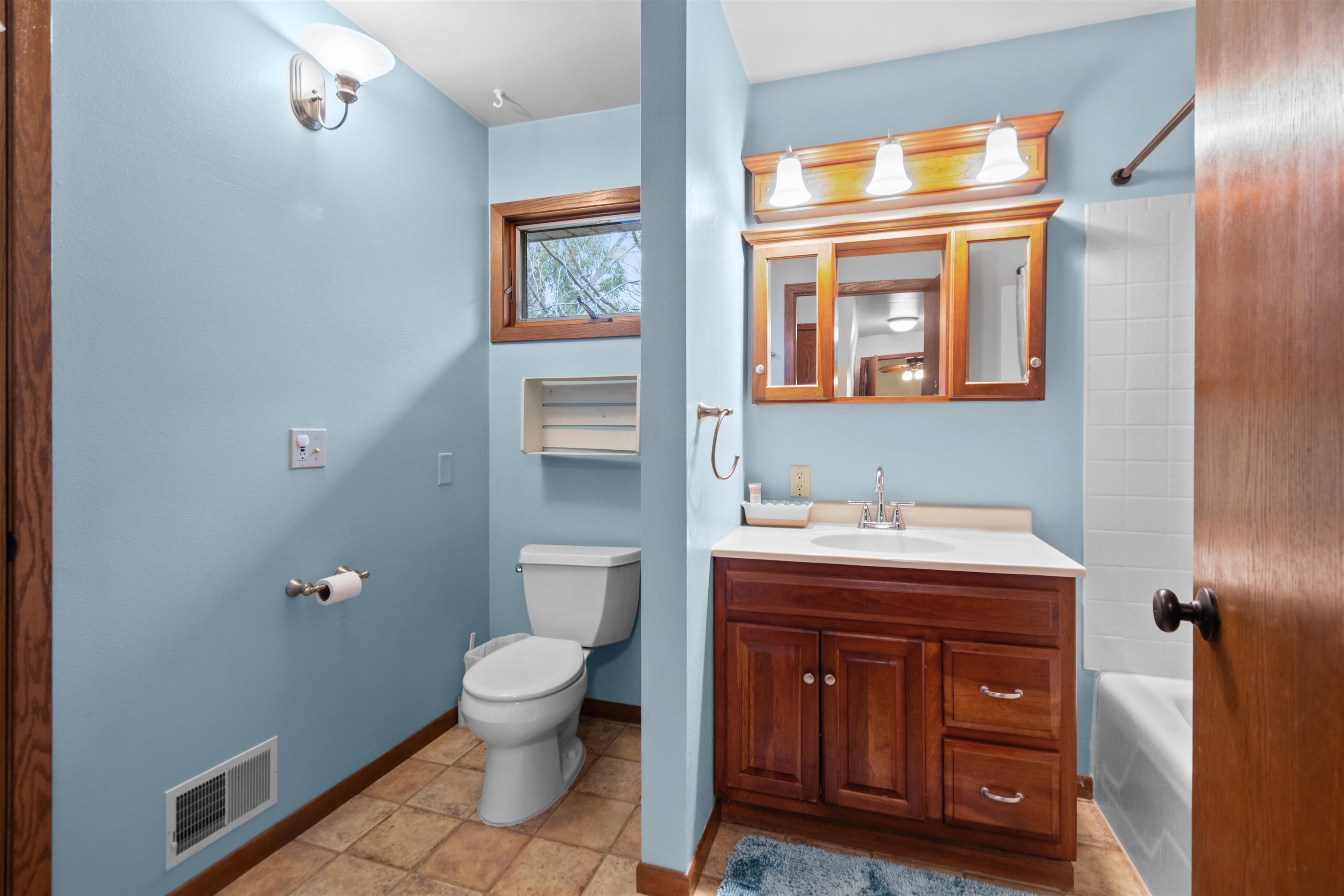 9806 Highland Park Road Highland, WI 53543 - Photo 15 of 56