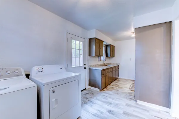 $171,500 | 1604 Texas Street, Alvin, TX 77511