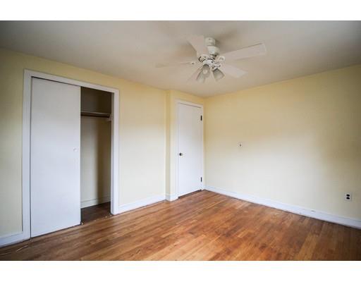 15 Karen Road Wakefield, MA 01880 - Photo 7 of 19 Gallery Image 7