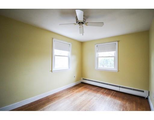 15 Karen Road Wakefield, MA 01880 - Photo 9 of 19 Gallery Image 9