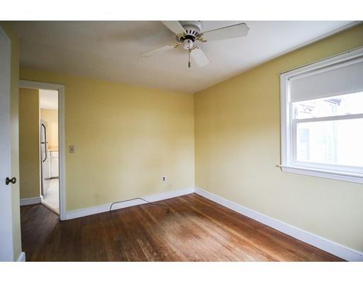 15 Karen Road Wakefield, MA 01880 - Photo 10 of 19 Gallery Image 10