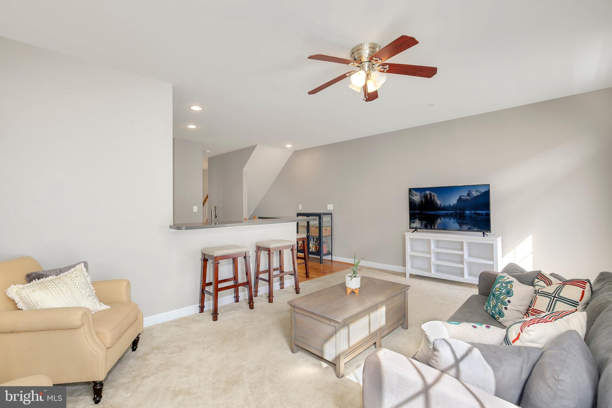 2128 Little Sorrel Way Silver Spring, MD 20902 - Photo 13 of 33