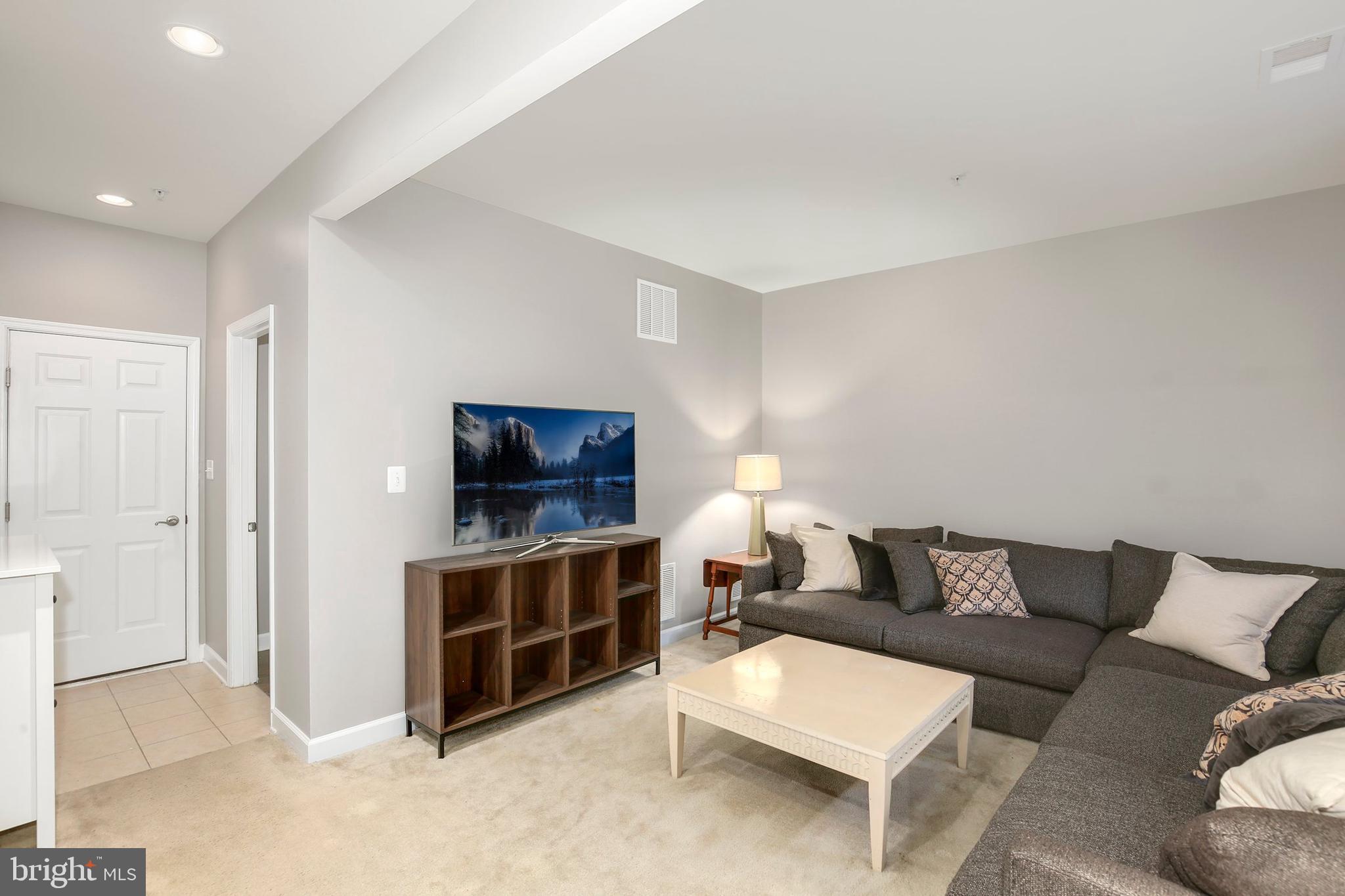 2128 Little Sorrel Way Silver Spring, MD 20902 - Photo 25 of 33